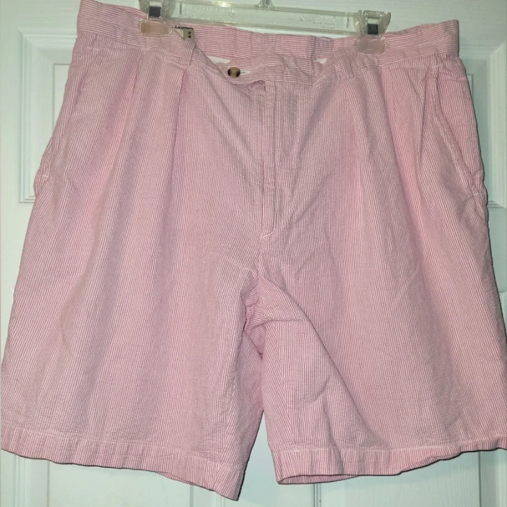 Peter Millar Pink Striped Seersucker Shorts Size‎ 38 Regular Pink White